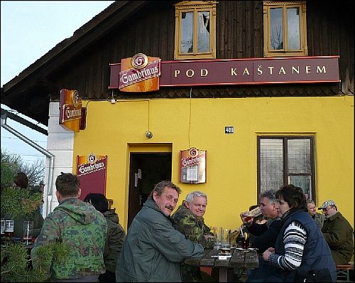 Pod kaštany